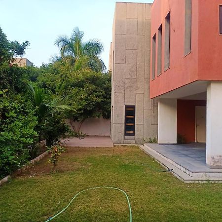 Villa-Safal Amrakunj Ahmedabad Bagian luar foto